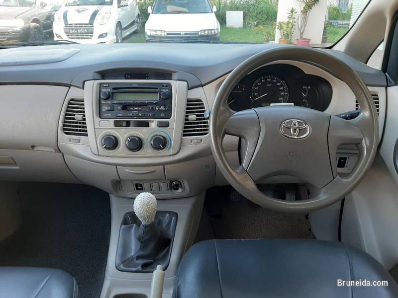 TOYOTA INNOVA 2. 5E DIESEL (MANUAL) - image 3