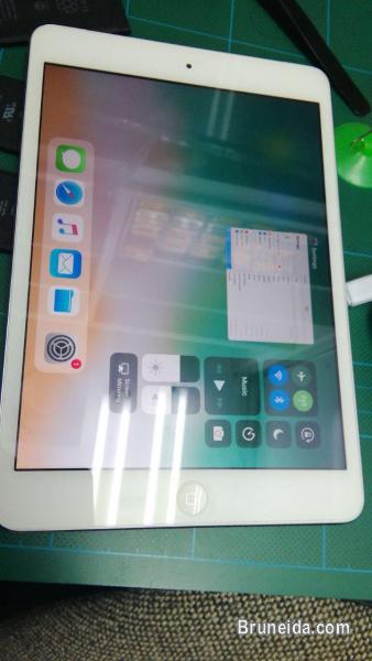 IPAD MINI 2 FOR SALE ! BND $450 - image 1