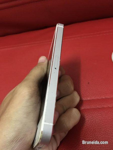 iPhone5 64gb - image 3