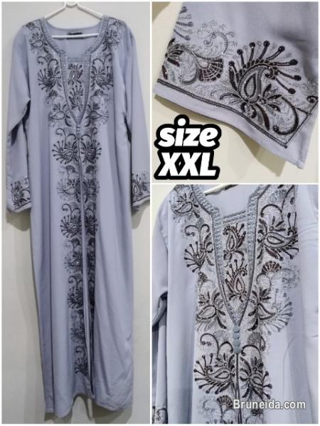 Women's Jubah / Abaya from Madinah - image 3