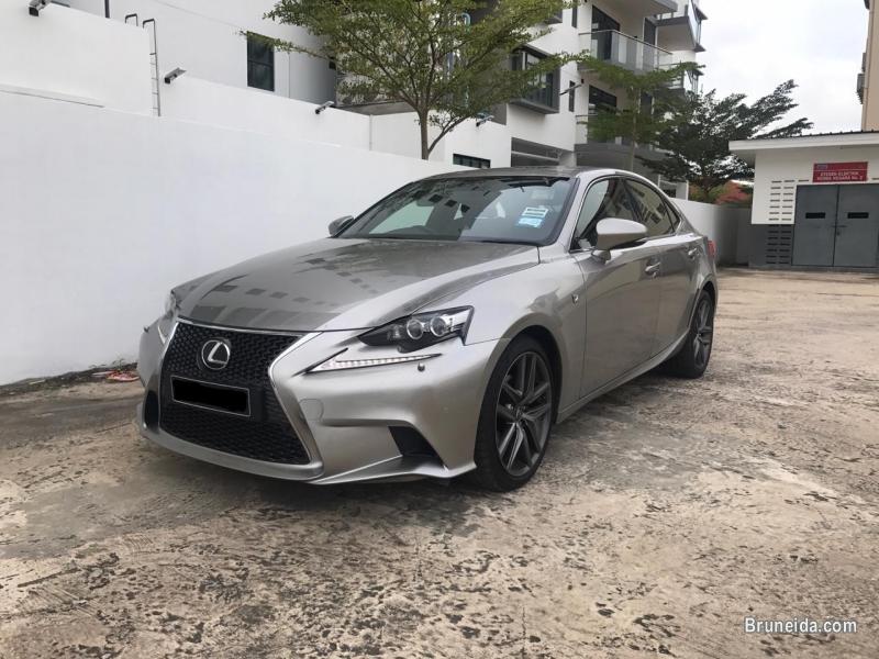 Picture of Lexus IS250 F-Sport