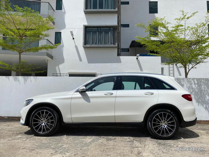 Mercedes Benz GLC 250 (High Spec) - image 3