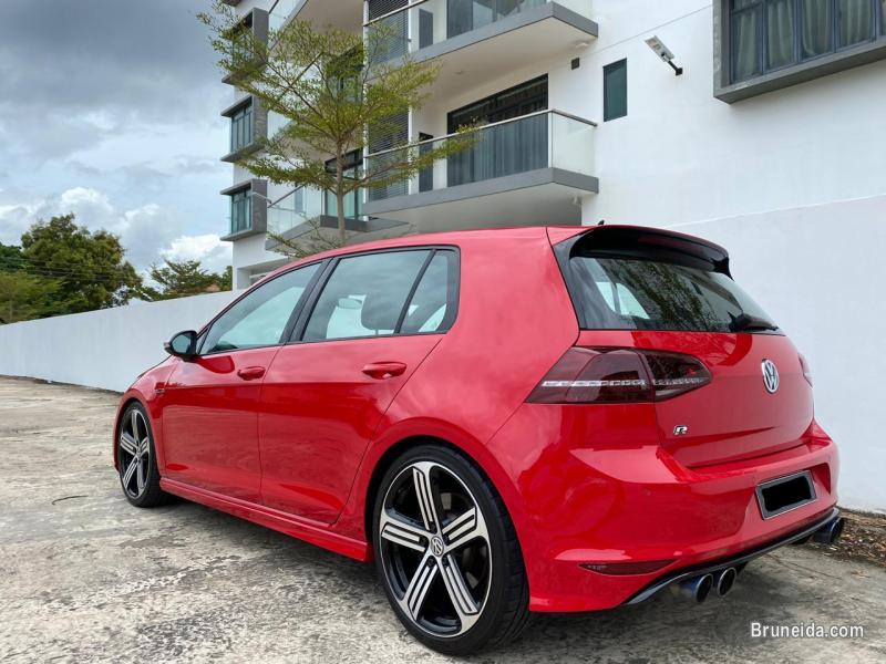 Volkswagen Golf R 2. 0 TSI MK7 - image 2