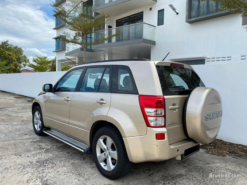 Suzuki Grand Vitara 2. 0 - image 2