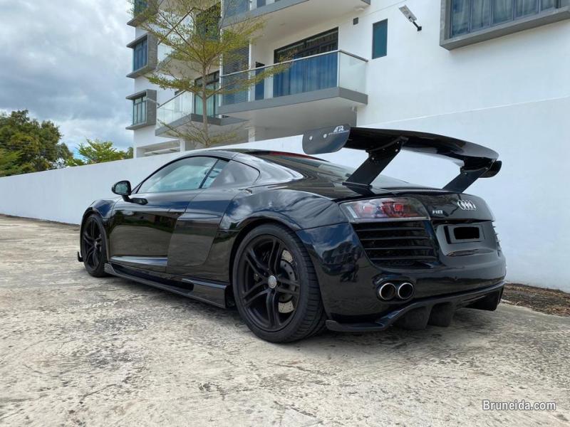 Audi R8 V8 - image 2