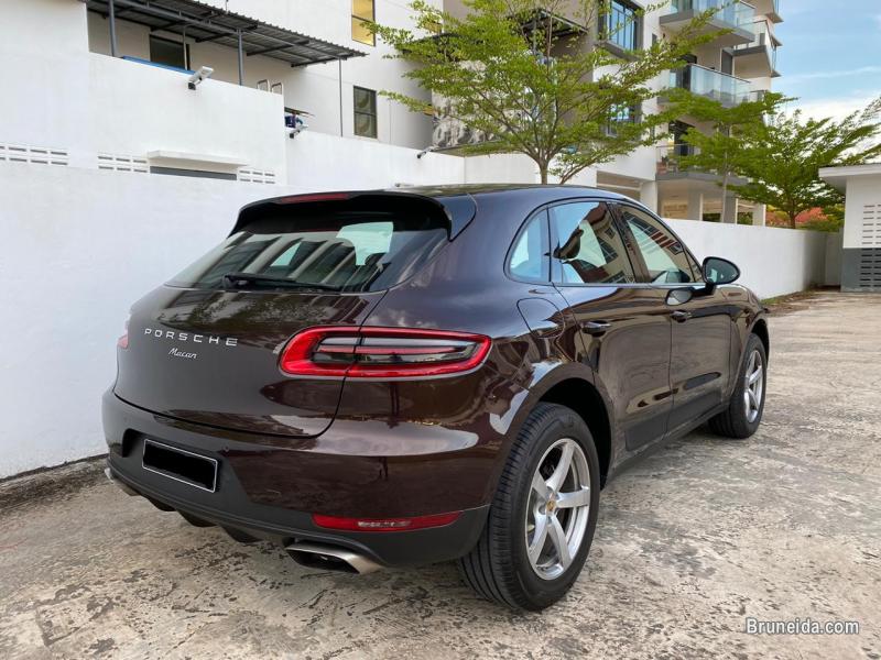 Porsche Macan 2. 0 - image 2