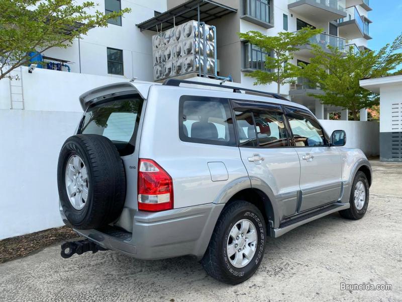 Mitsubishi Pajero 3. 2 cc - image 2