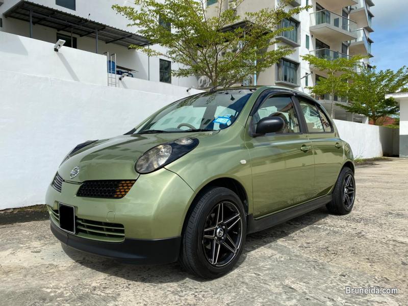 Pictures of Nissan March