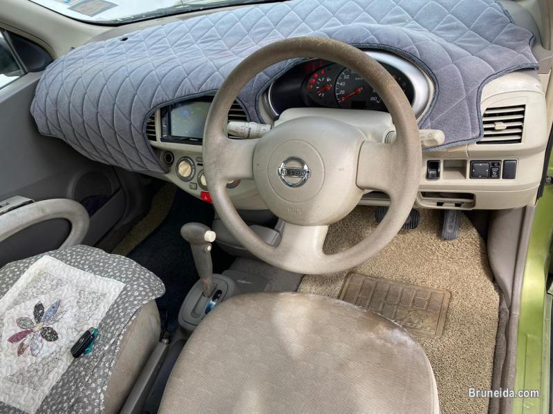 Nissan March - image 3