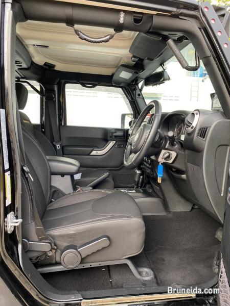 Jeep Wrangler Sahara 3. 0 V6 - image 3