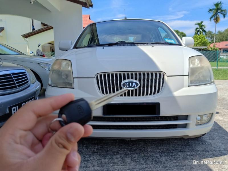 KIA PICANTO AUTO - image 2