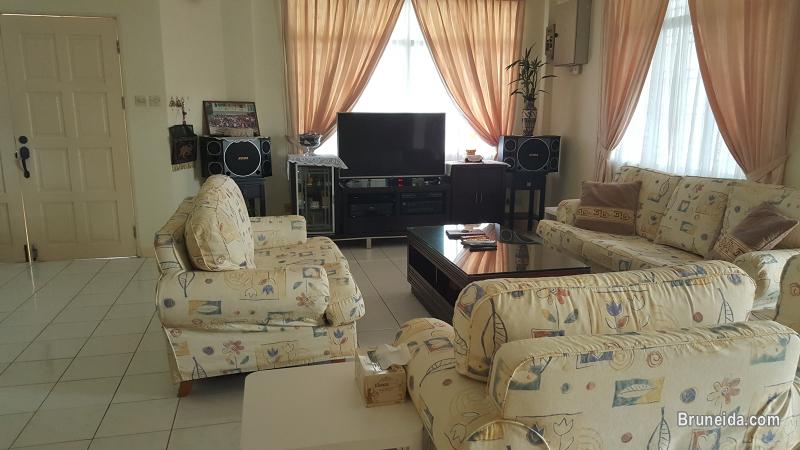 Corner Terrace House in Subok For Sale - image 11