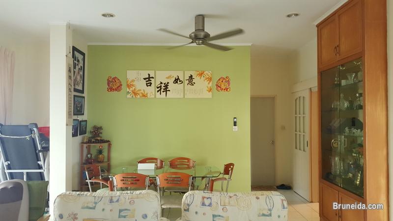 Corner Terrace House in Subok For Sale - image 12