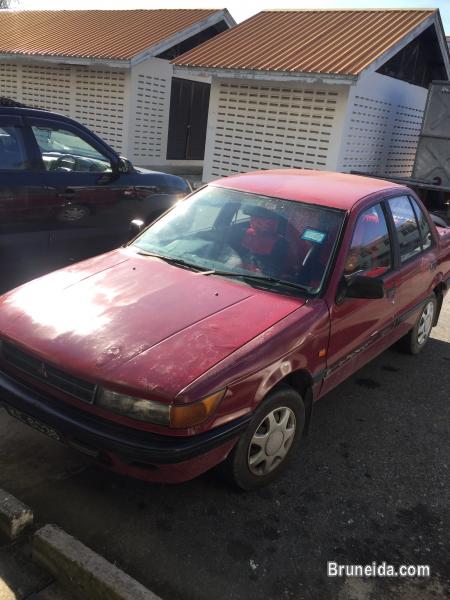 Mitsubishi Lancer Sedan Manual - image 2