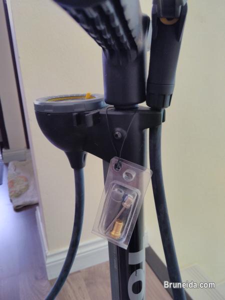 Topeak Bicycle Pump Joeblow Race & Topeak Tyre shuttle lever 1. 2 - image 2