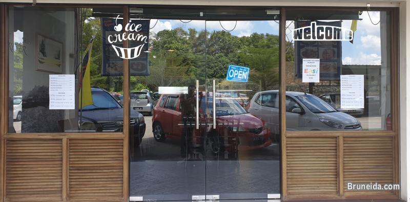 RESTAURANT FOR SALE - image 2