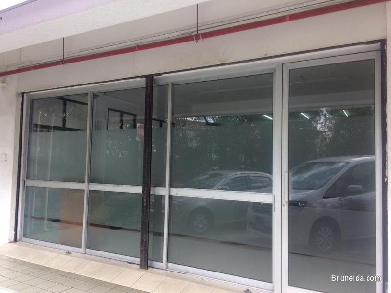 GROUND FLOOR CORNER SHOPHOUSE for RENT! - image 1