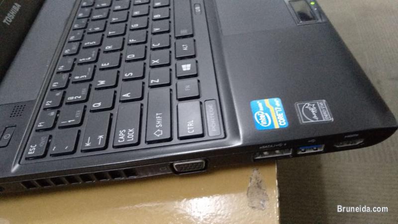 Used Toshiba Protege R930 - Quality computers - image 2