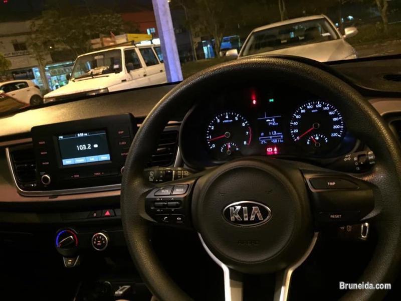 Kia Rio ( 2017 ) 1. 4L manual - image 5