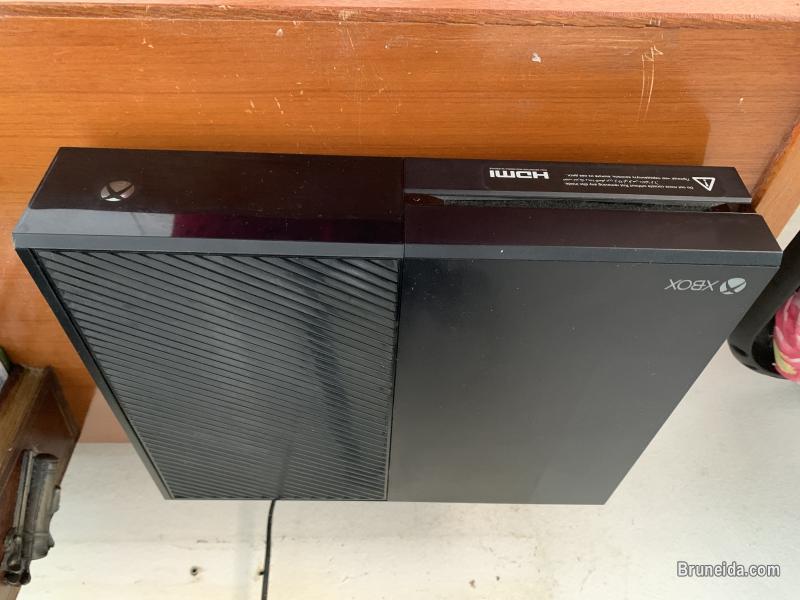 XBOX ONE for sale w/ two controllers and 13 games - image 2