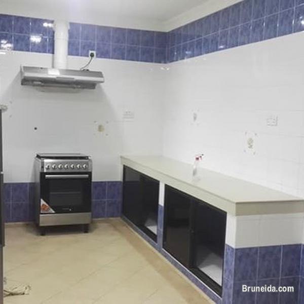 NEWLY RENOVATED DETACHED HOUSE FOR RENT - image 7