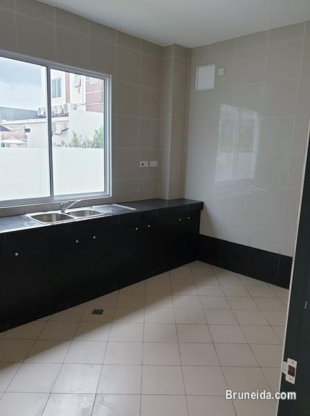 BRAND NEW SEMI-DETACHED FOR SALE - image 4