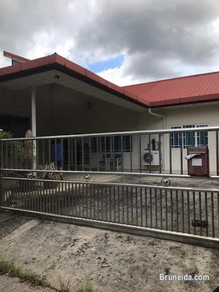 Subok single storey house - image 1