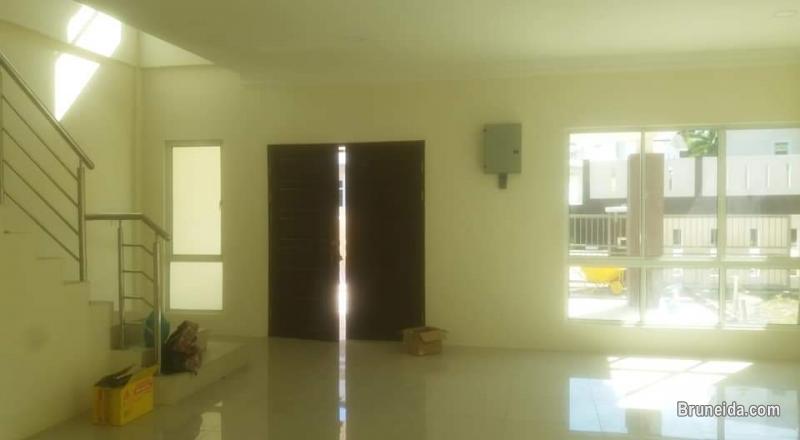 Sg Hancing Corner house - image 6