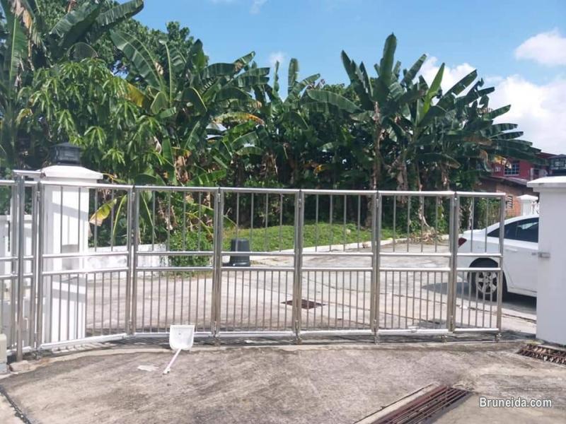 Jln Muara Semi detached for rent - image 4