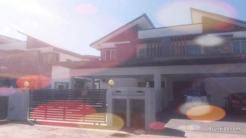 Manggis semi detached for rent - image 1