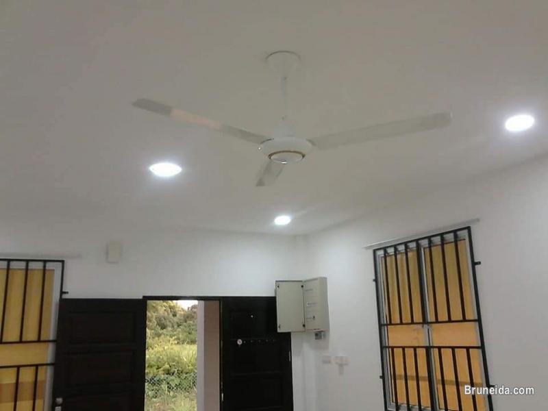 Tanah Jambu Bungalow House - image 3