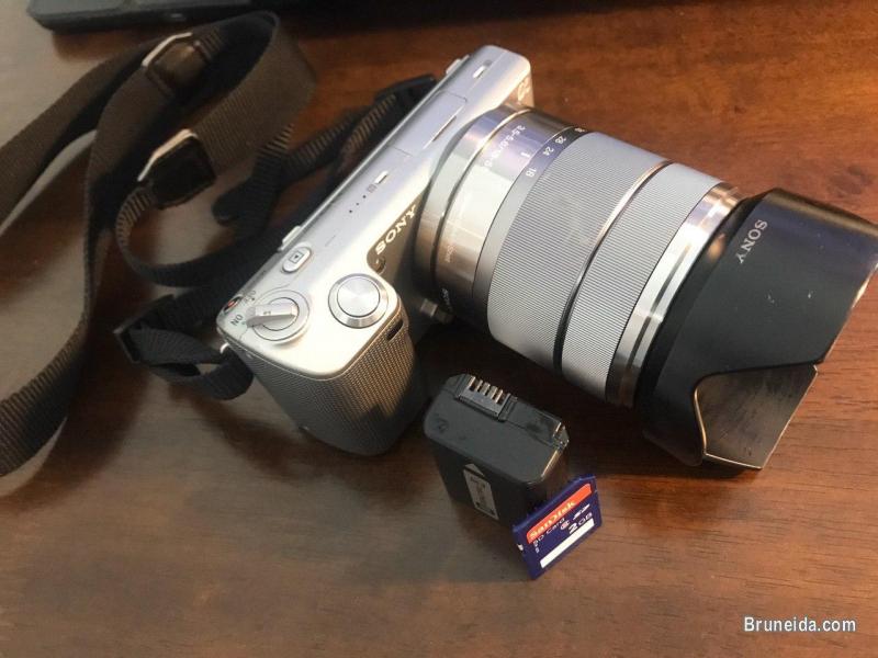 Sony NEX 5 Camera with 18-55 lens - image 6