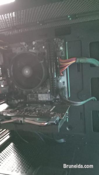 MID RANGE GAMING PC - image 4
