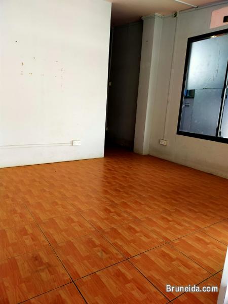 Shop For Rent - image 2