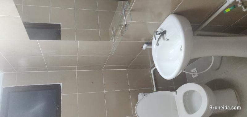 4 Single Bed Rooms at Lumut, Brunei - image 5