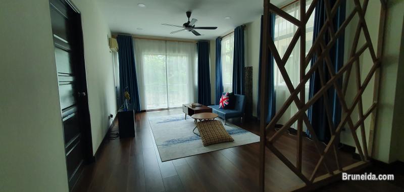 ROOM FOR RENT - SHARED APARTMENT - image 3