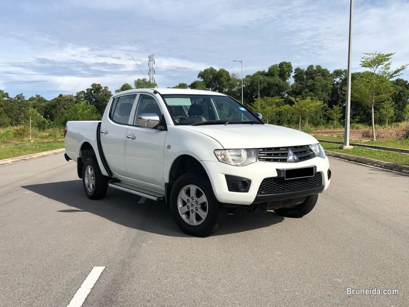 Pictures of Mitsubishi L200 (Manual) Diesel