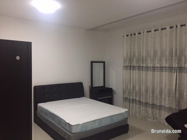 Ensuite master room with bathroom and balcony - image 1