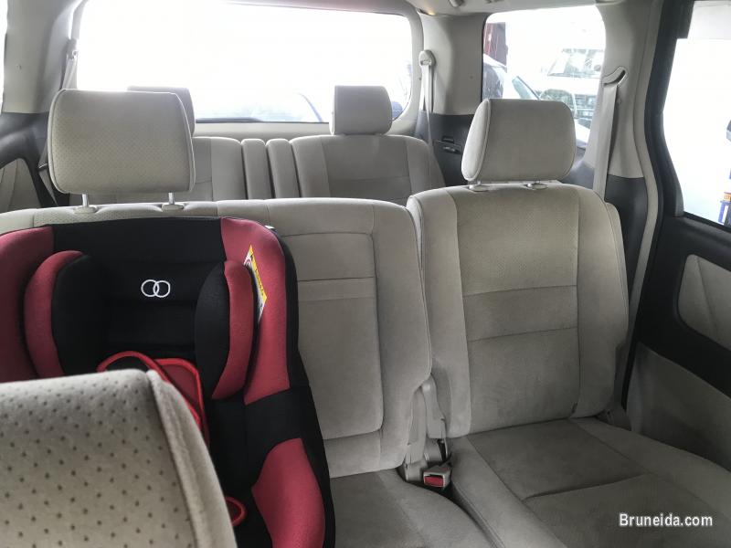 Toyota Alphard 3. 0 - image 5