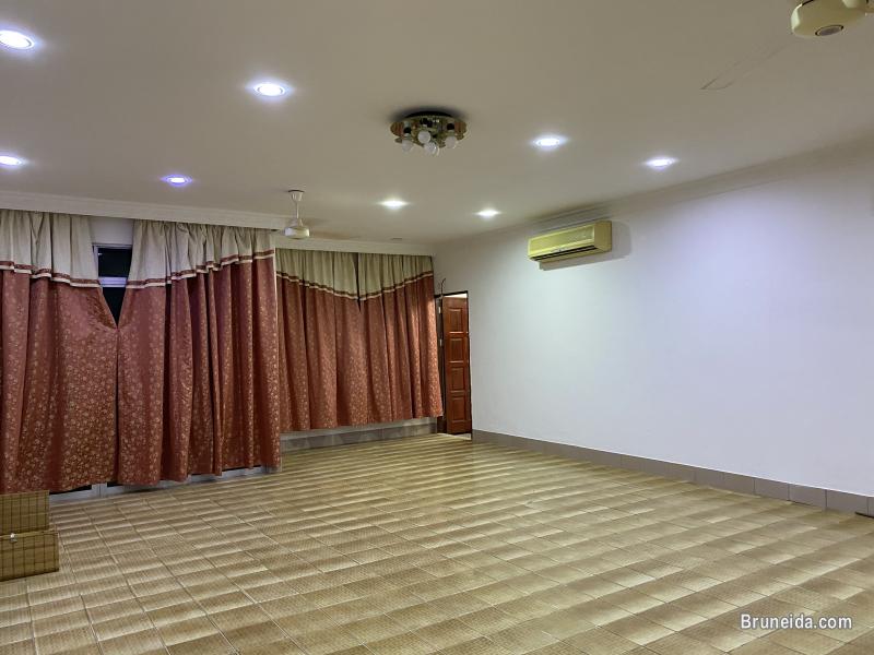 Room for rent serusop area - image 5