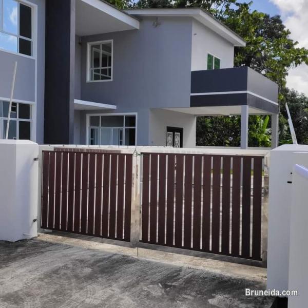 New Semi-Detached Modern House $215K - image 2