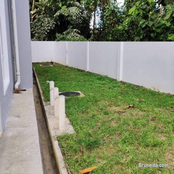 New Semi-Detached Modern House $215K - image 7