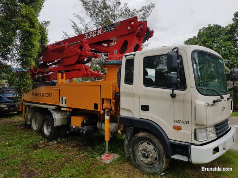 Concrete Pump Car - image 1