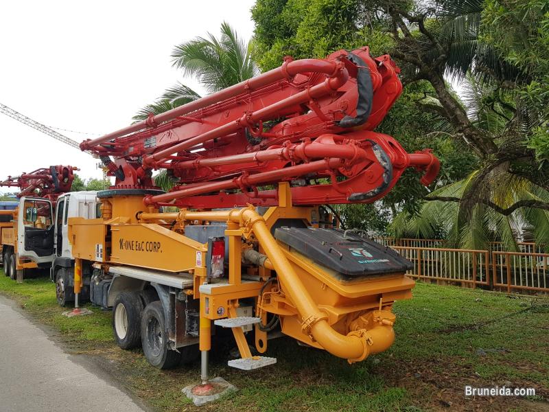 Concrete Pump Car - image 2