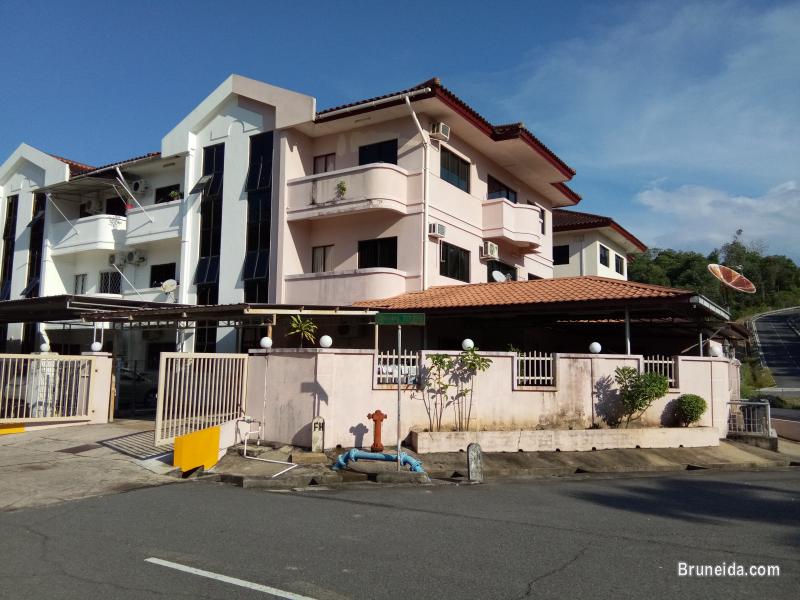 Apartment / Room For Rent - image 10