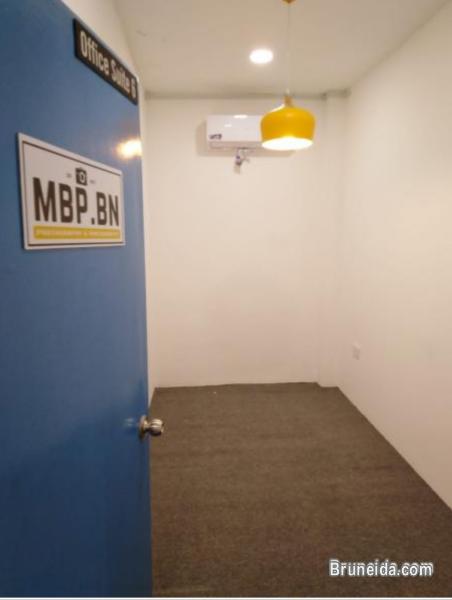 Co. Circle Bandar-Office Suite 6 (3 years contract) - image 1