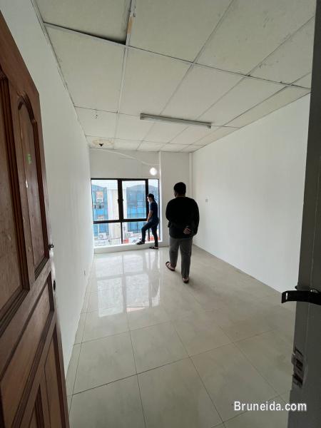 SOLD CoCircle Kiulap-Office 1 with window - 3 years contract - image 2