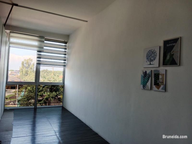 New Co. Circle-Business Address - image 4