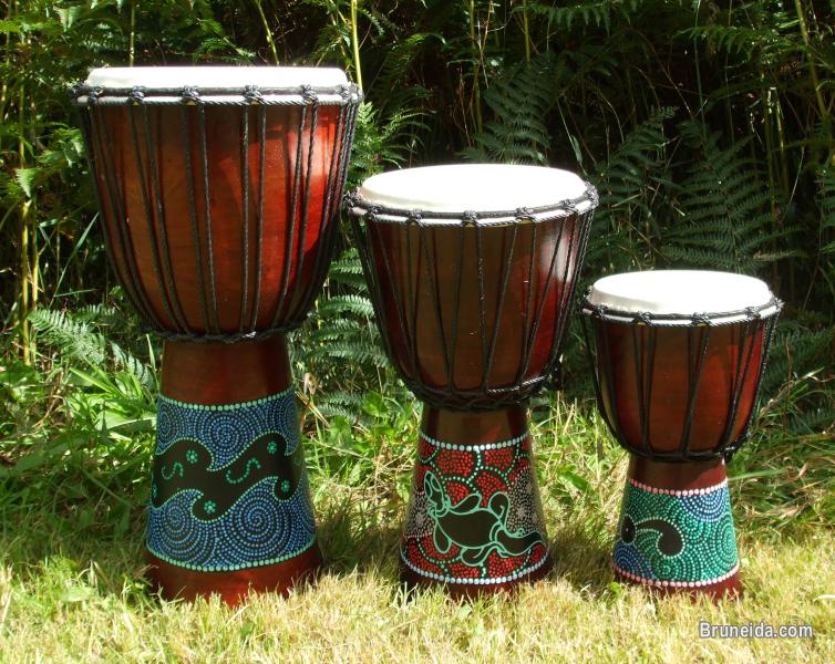 WORLD MUSIC IN BOX FOR LITTLE HANDS and other musical instruments - image 10