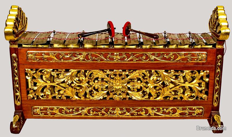 GAMELAN MUSICAL INSTRUMENTS - image 6